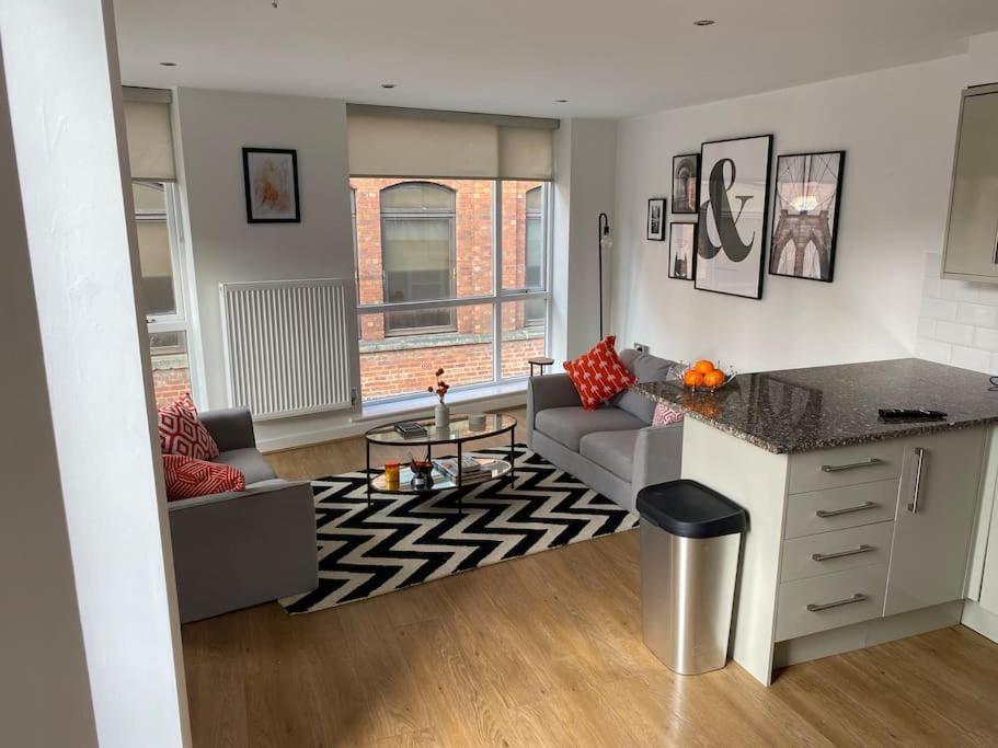 Central Leeds Townhouse With Private Roof Garden Sleeps 4 Екстер'єр фото
